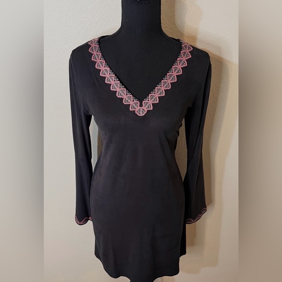 Pretty Black with Pink dress. NWT - Picture 5 of 9